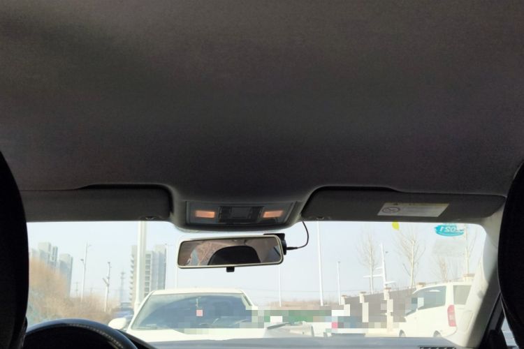 Used Volkswagen Lamando 2015 230TSI Manual Trend Edition
