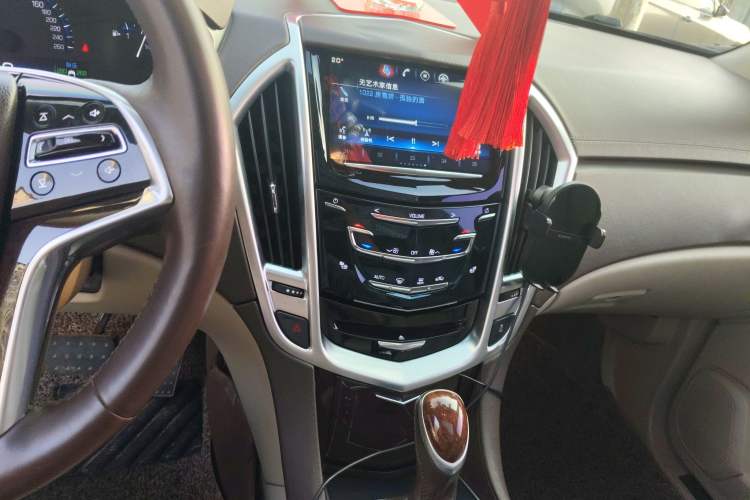 Used Cadillac SRX 2015 3.0L Elite Model
