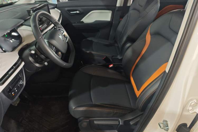 Used Bestune NAT 2022 Comfortable Travel Battery-Swap Version 100kW 401km