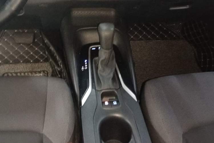 Used Toyota Levin 2021 185T CVT Luxury Edition Gear Lever