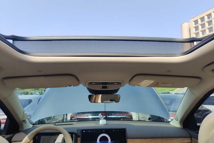 Used Hima AITO M7 2024 1.5T Intelligent Driving Rear-Drive Max Edition 6 Seats Headliner