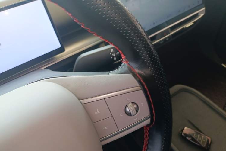 Used Venucia VX6 2025 Large Flat-Layout 520 Pro