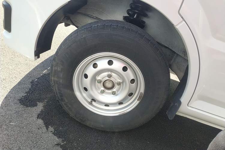 Used Foton Skyworth EV6 2023 Fast and Slow Charging Version
