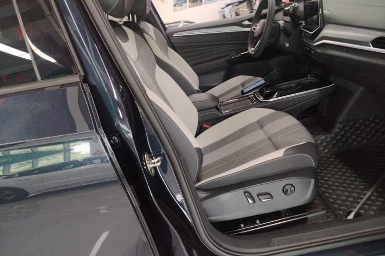 Used Volkswagen ID.4 CROZZ 2024 Pure Edition Limited Edition