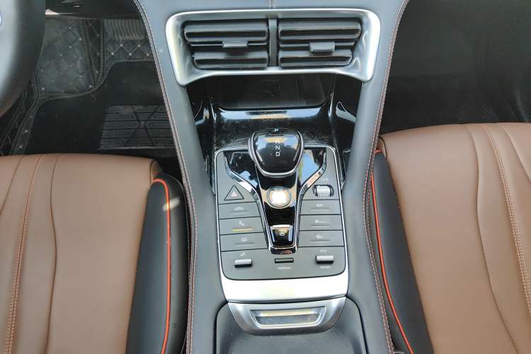 Used BYD Song PLUS 2020 1.5T Automatic Flagship Edition Gear Lever