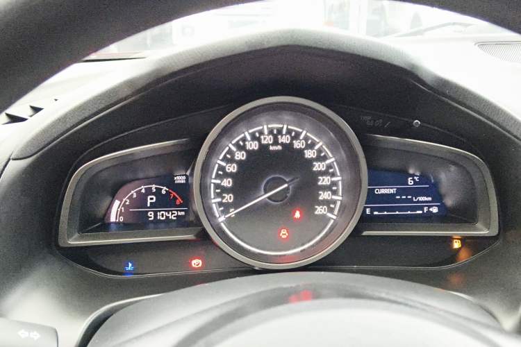 Used Mazda Mazda 3 Axela 2017 Sedan 1.5L Automatic Luxury Model Emission Standard China V
