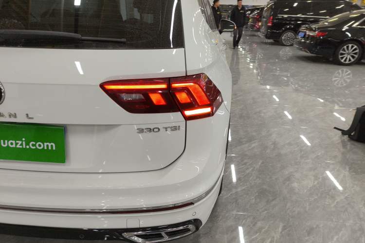 Used Volkswagen Tiguan L 2024 Outstanding Model 330TSI Automatic Two-Wheel Drive R-Line Dragon Glory Edition
