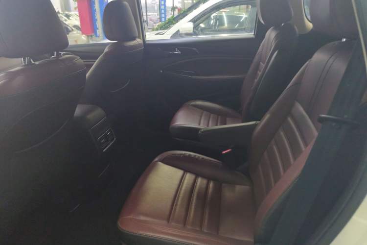 Used Changan Lingxuan 2017 1.6L Manual Happiness Edition