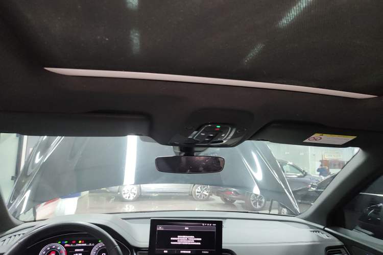 Used Audi Q5L 2023 40T Luxury Dynamic Model
