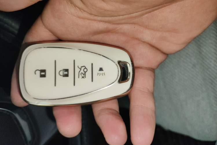 Used Chevrolet Equinox 2019 535T Automatic YuJie Edition China VI
