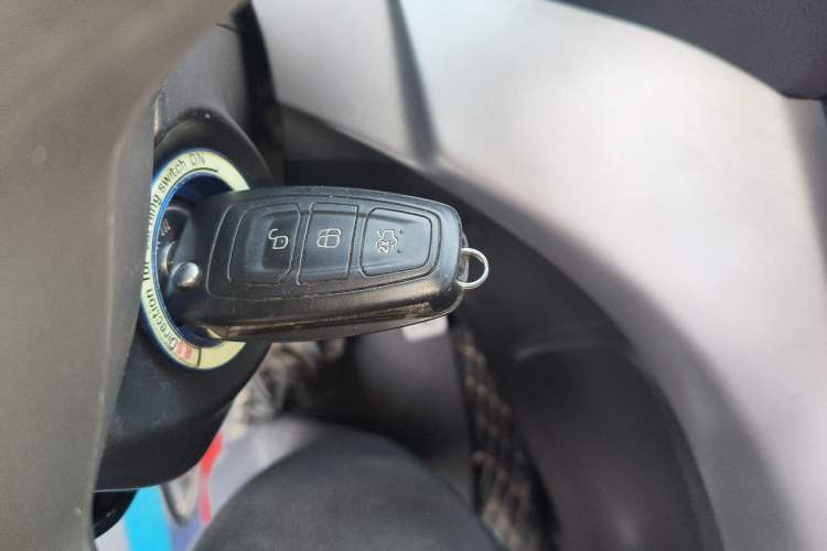 Used Ford Kuga 2015 1.5L GTDi Two-Wheel Drive Fashion Edition