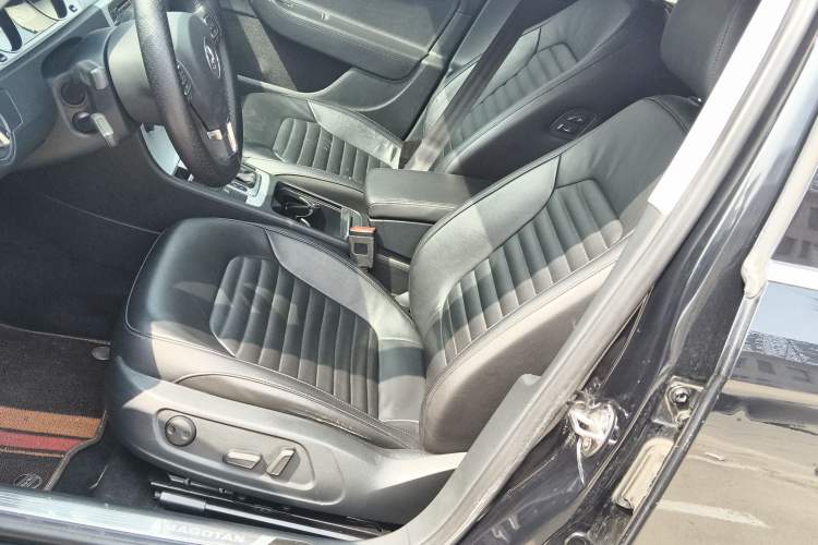 Used Volkswagen Magotan 2016 1.8TSI Smart Enjoyment Leading Model Left Front Seat