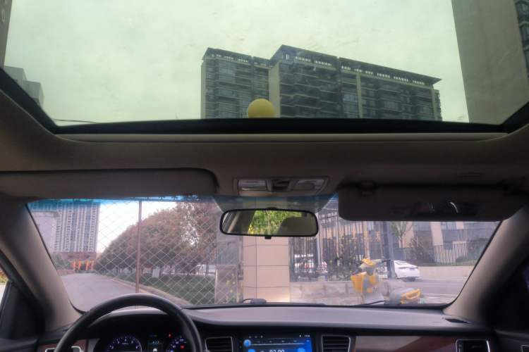 Used Hyundai Mistra 2014 1.8L Automatic Deluxe DLX Model Headliner