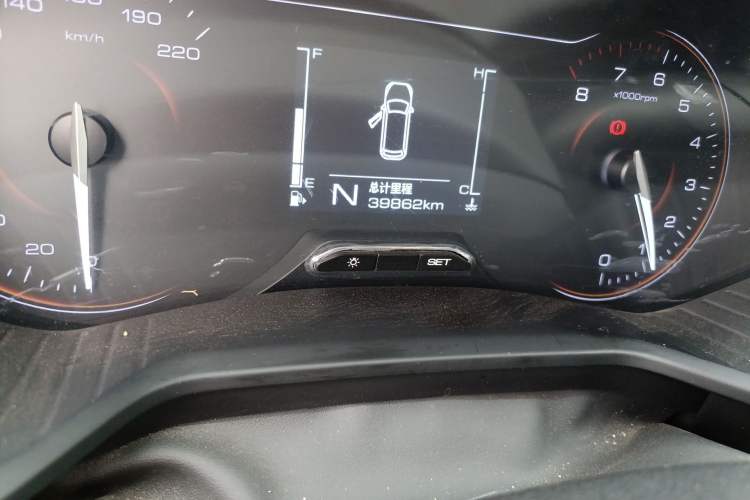 Used Wuling Jiachen 2022 1.5L Manual Light Comfort Edition Odometer Close Up