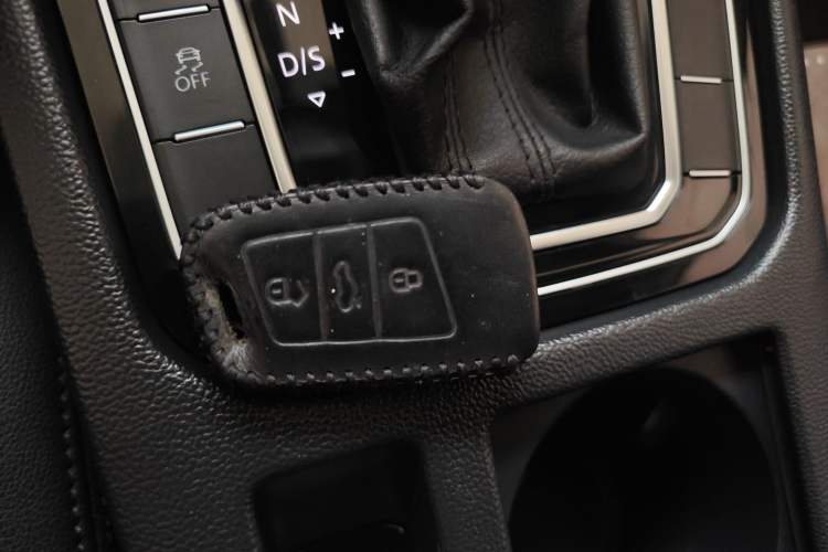 Used Volkswagen Magotan 2017 330TSI DSG Luxury Model
