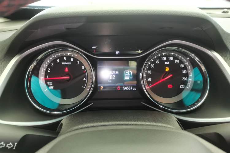 Used Chevrolet Orlando 2019 Redline 530T Automatic Enjoyment Version (5+2 Seating) China VI
