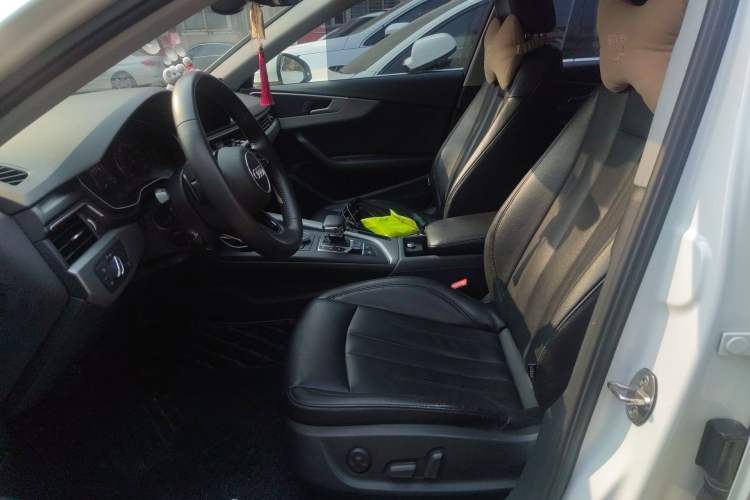 Used Audi A4L 2019 40 TFSI Ambition China VI