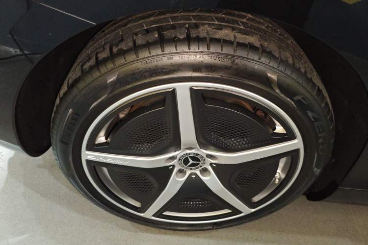 Used Mercedes-Benz EQE 2022 350 First Edition Special Version
