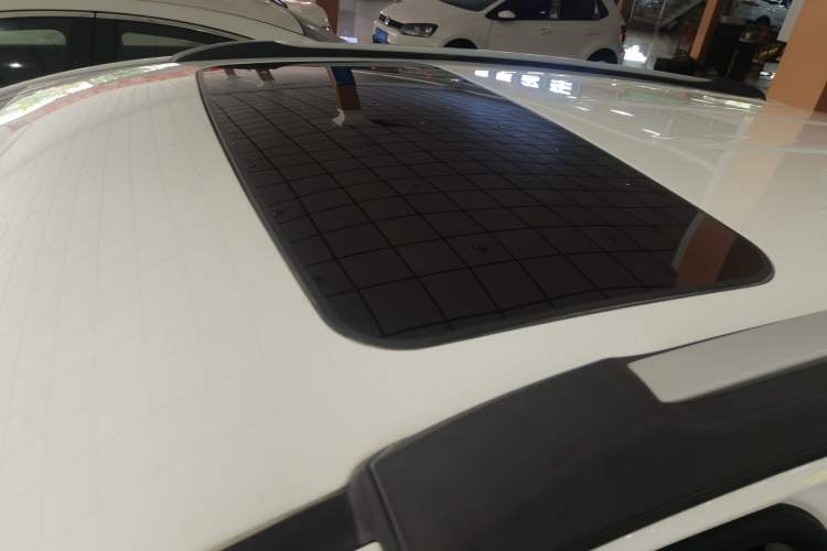 Used Buick Encore 2015 1.4T Automatic Two-Wheel Drive Urban Elite Version