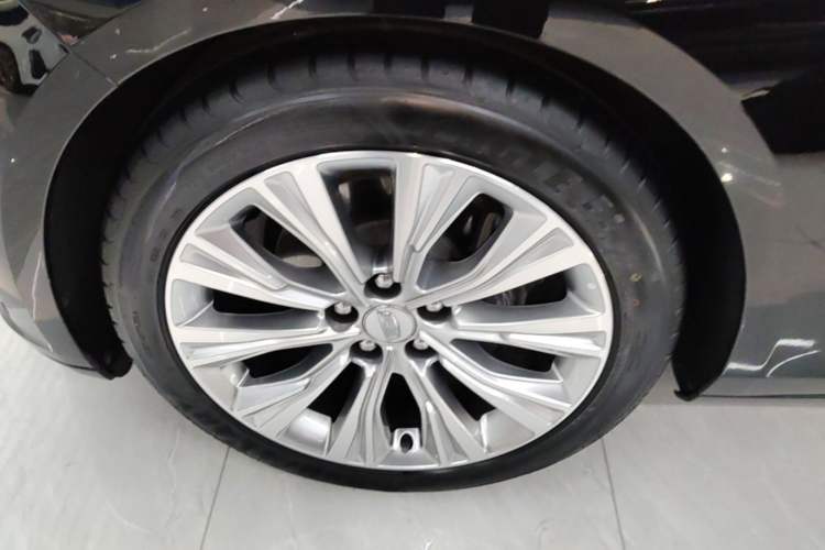 Used Cadillac CT6 2023 28T Luxury Version