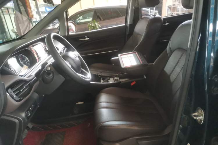 Used GAC Trumpchi M6 2019 270T DCT Luxury Edition (7-seater) China VI Left Front Seat