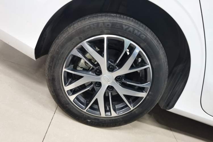 Used Geely Auto Emgrand 2025 4th Generation 1.5L CVT Longteng Edition
