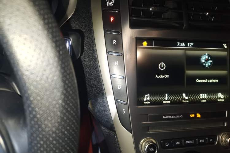 Used Lincoln MKZ 2018 2.0T Premium Edition
