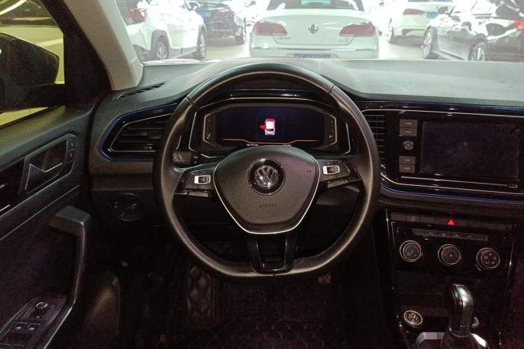 Used Volkswagen T-ROC 2020 280TSI DSG Two-Wheel Drive Comfort Version