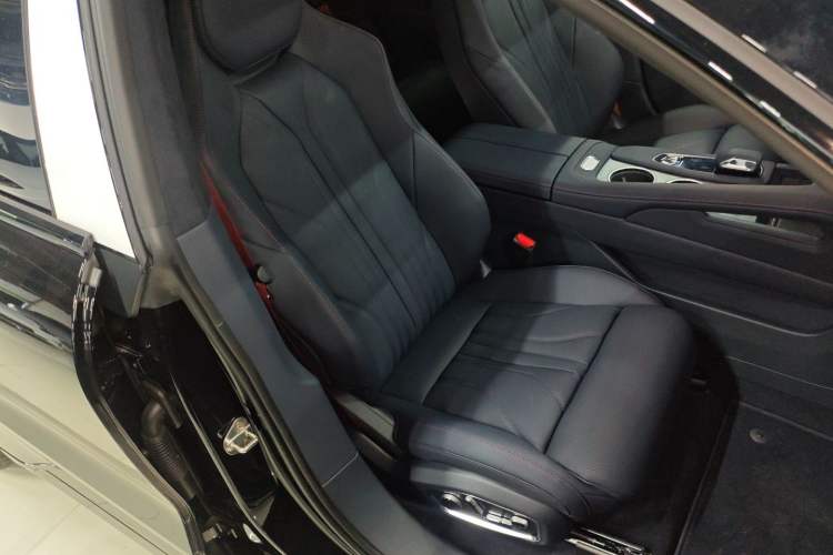 Used Zeekr 001 2026 Model 103° Rear-Drive Max Version
