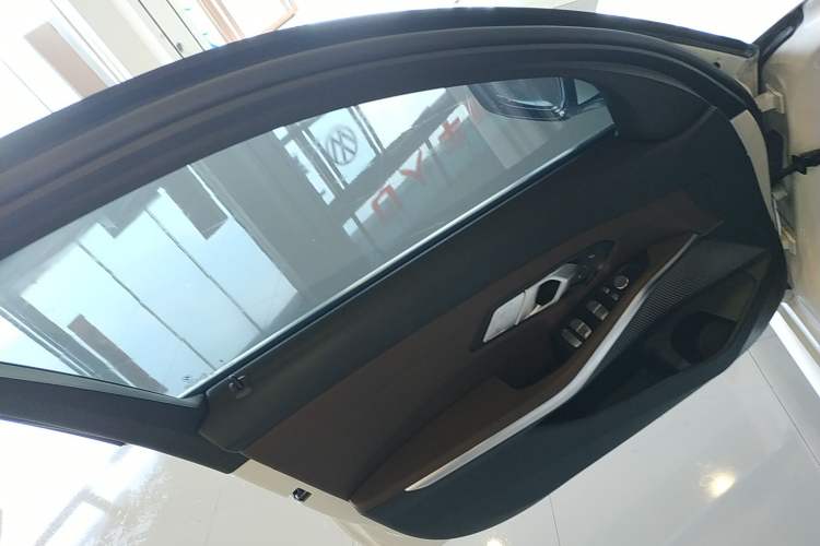 Used BMW 3 Series 2022 Restyled 320Li M Sport Package