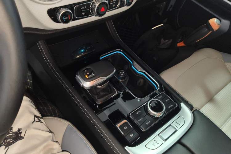 Used BAIC Off-Road BJ40 2023 2.0D Automatic Four-Wheel Drive Blade Hero Edition Adventurer Type