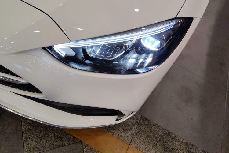 Used Mercedes-Benz C-Class 2023 Restyled C 260 L Sport Edition Left Front Headlight