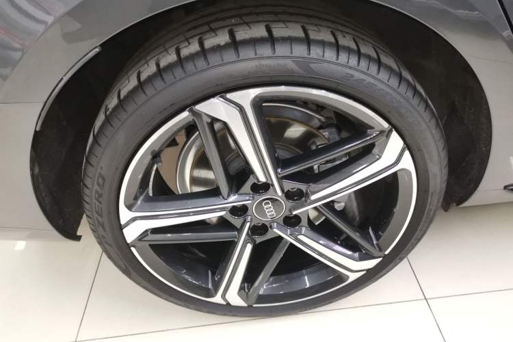 Used Audi A4L 2024 40 TFSI Luxury Dynamic Edition