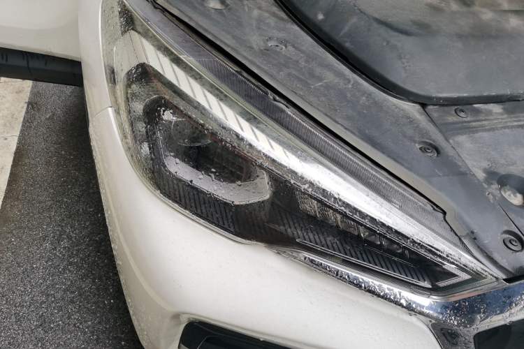 Used Hongqi E-HS3 2019 Zhilian Qiyue Two-Wheel Drive Version
