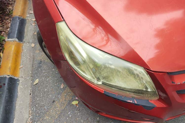 Used Chevrolet Sail 2010 Sedan 1.4L Manual Enjoyment Edition Right Front Headlight