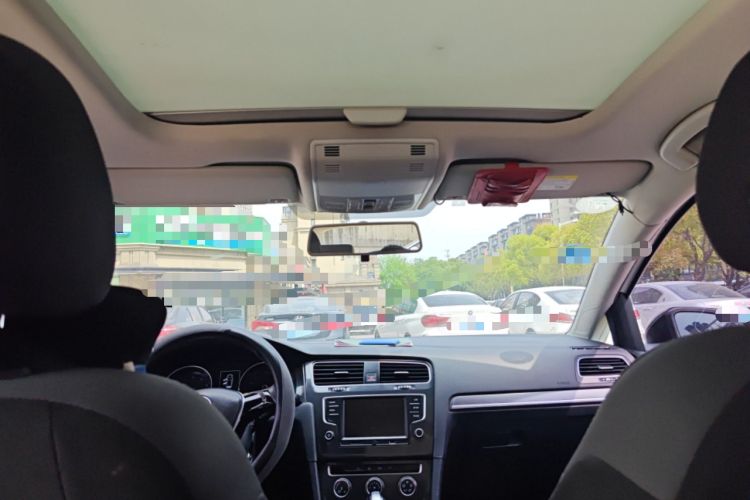 Used Volkswagen Golf 2017 230TSI Automatic Comfort Edition – Celebrating Milestone of One Million Units
