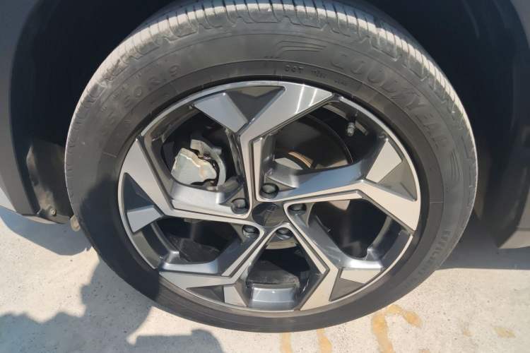 Used Geely Auto FX11 2023 2.0TD DCT Flagship Version
