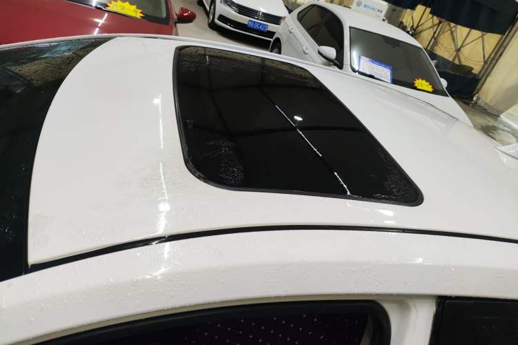 Used Toyota Corolla 2014 1.6L CVT GL-i Roof