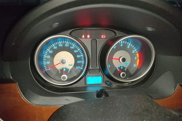 Used Buick Excelle 2013 1.5L Automatic Luxury Model Instrument Cluster