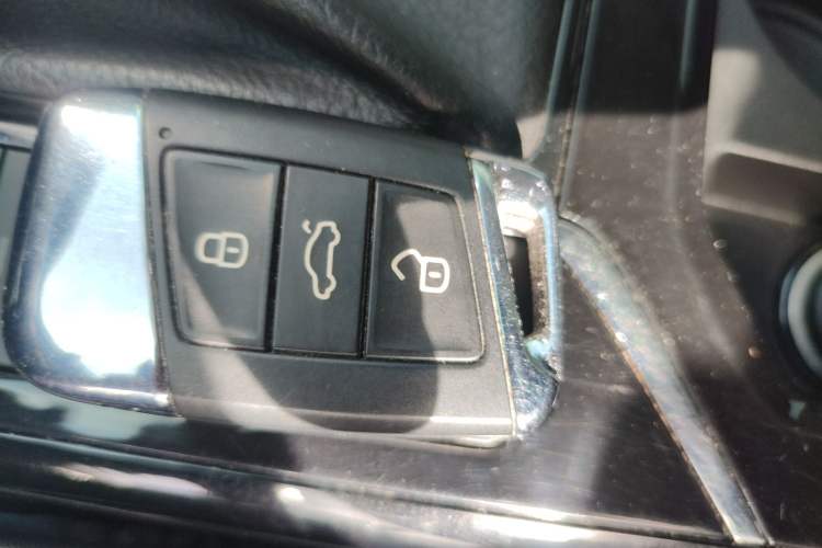 Used Volkswagen Passat 2019 330TSI Elite Edition China VI
