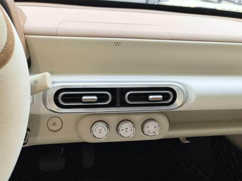 Used Wuling Hongguang MINIEV 2024 3rd Generation 215km Youth Edition — 12
