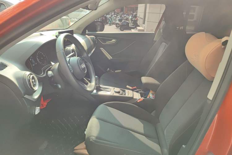 Used Audi Q2L 2021 35 TFSI Progressive Dynamic Edition
