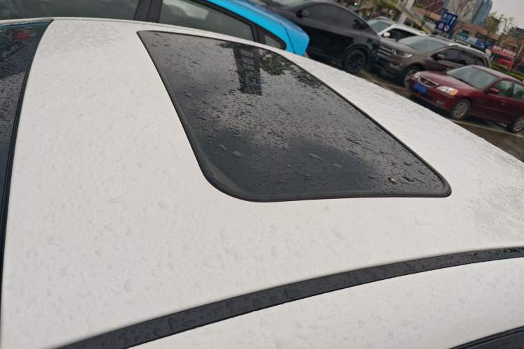 Used Kia K3 2017 1.6L Automatic 15th Anniversary Special Edition GLS Roof