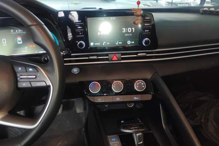 Used Hyundai Elantra 2023 1.5L CVT GLX Elite Edition