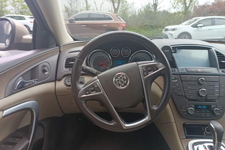 Used Buick Regal 2012 2.0L Luxury Edition