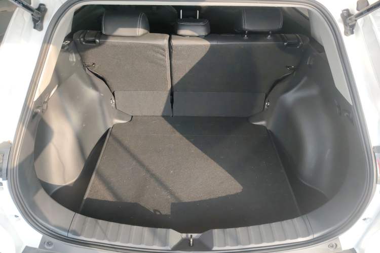 Used Toyota Corolla Cross 2024 2.0L Elite Edition
