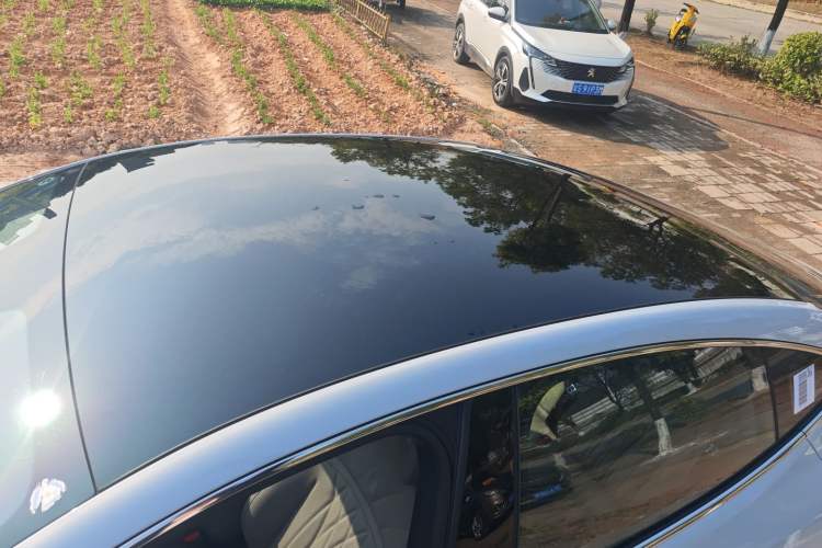 Used Geely Galaxy Galaxy 8 2025 130km EM-i Deluxe Edition
