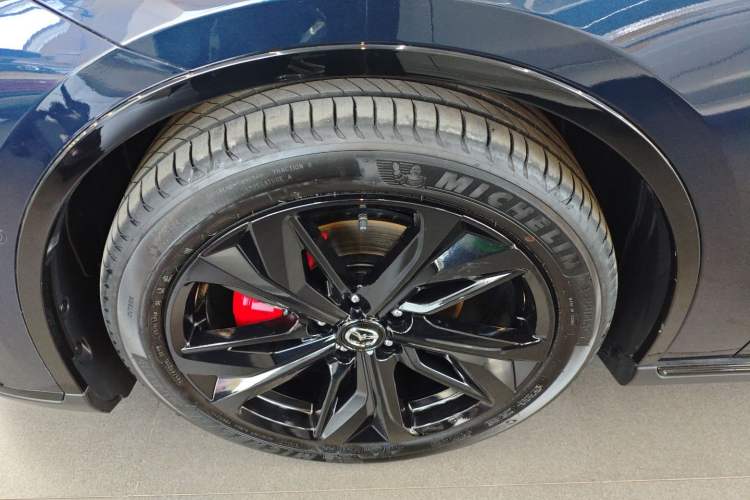 Used Mazda EZ-6 2025 Extended-Range 200 Zhizun Sport Edition