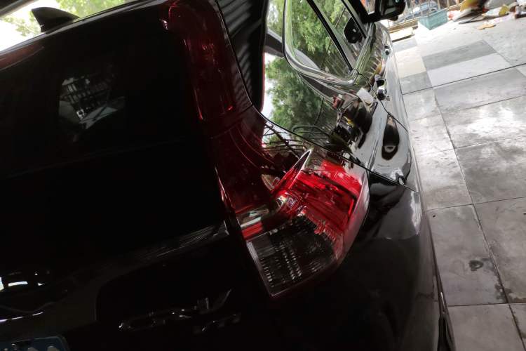 Used Honda CR-V 2015 2.4L two-wheel drive luxury version
