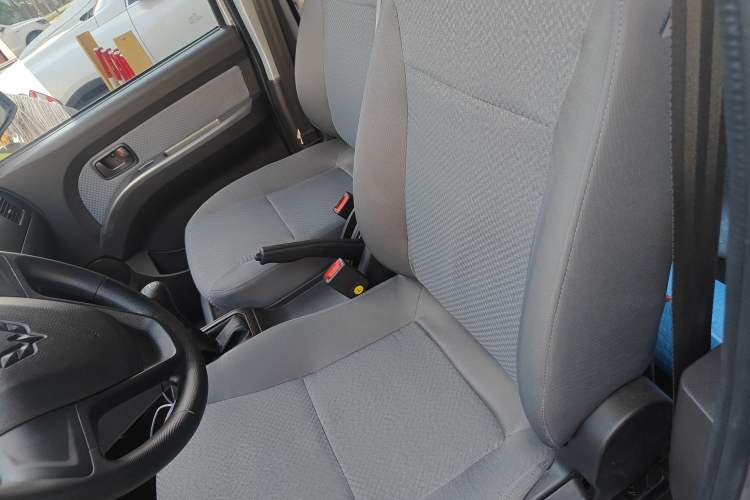 Used Wuling Rongguang 2021 1.5L Extended Standard Version with Air Conditioning – L3C